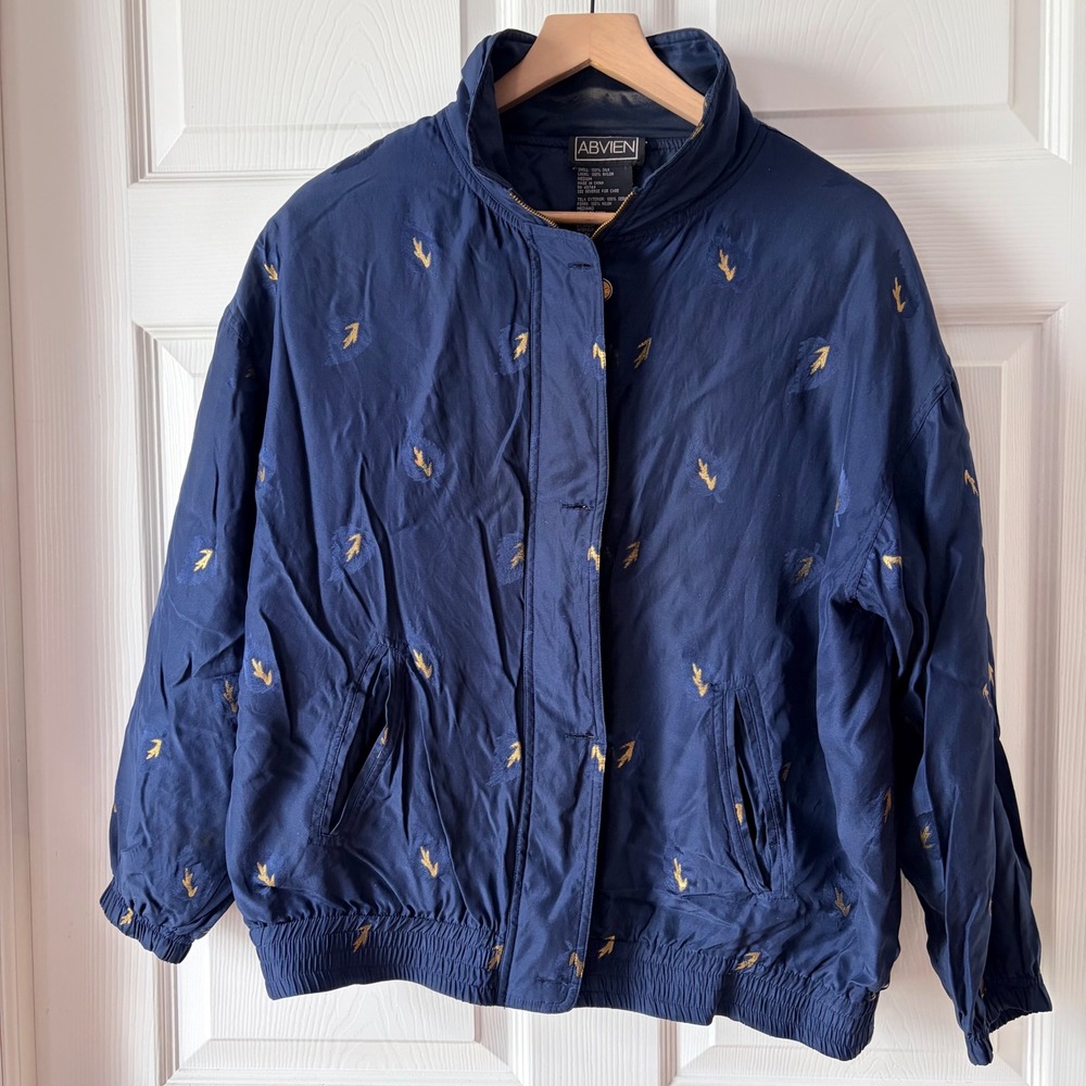 ABVIEN Vintage 90s 100%‎ Silk Bomber Jacket Navy Blue Gold Leaf Embroidered M